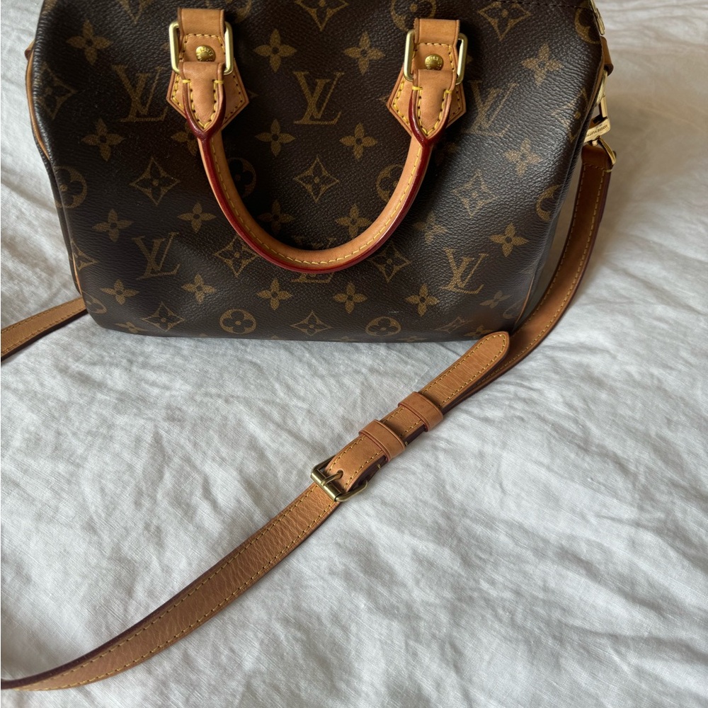 Louis Vuitton Monogram Speedy 25 Bandouliere